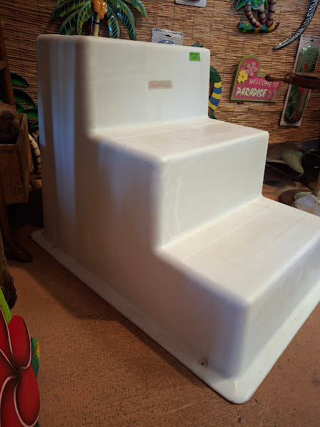 Taylormade 3-step dock steps side view