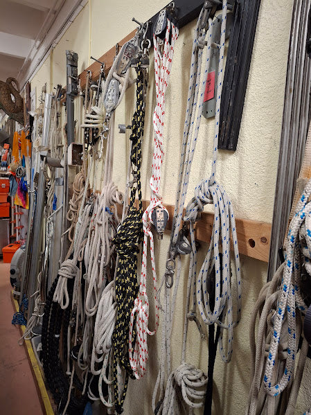 Boom Vang - w/2 Triple Blocks