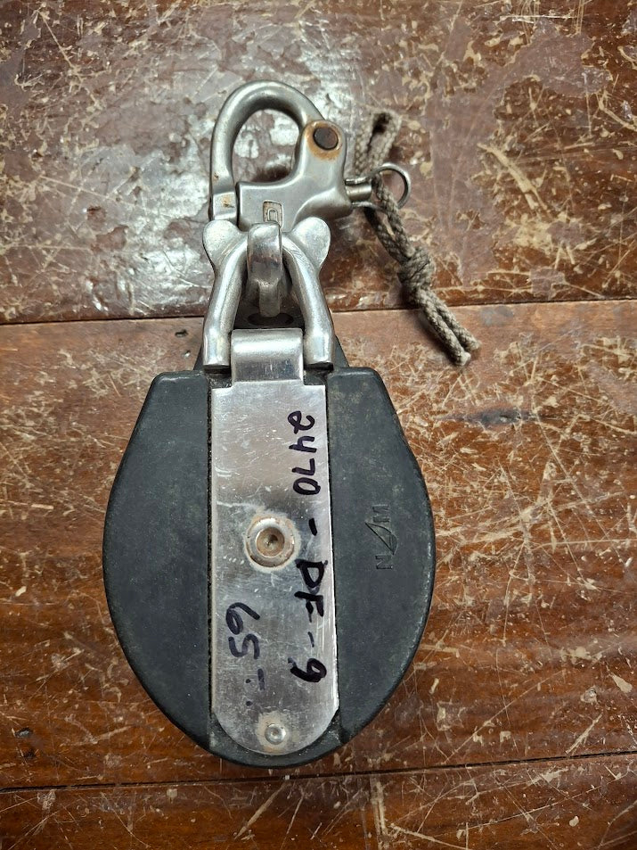 Snatch Block